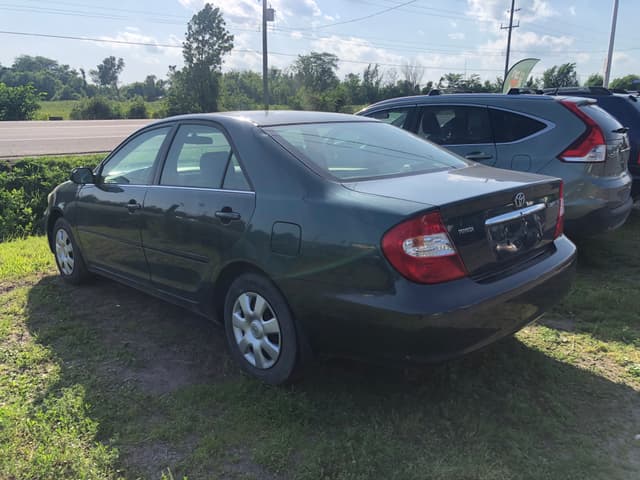 2004 Toyota Camry - Image 9