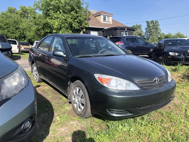 2004 Toyota Camry - Image 2